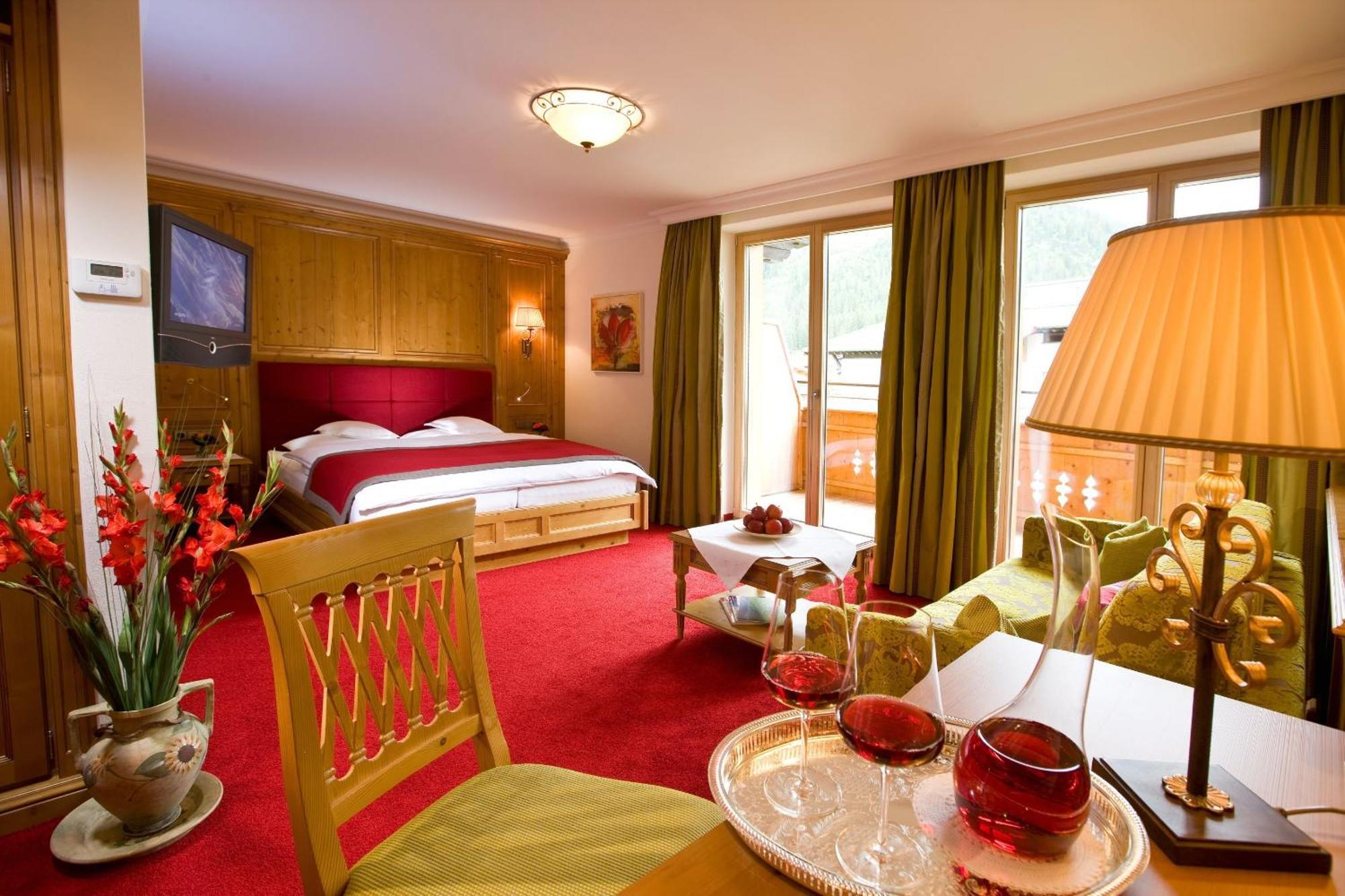 Hotel Auenhof เลคอัมอาร์ลแบร์ก ภายนอก รูปภาพ