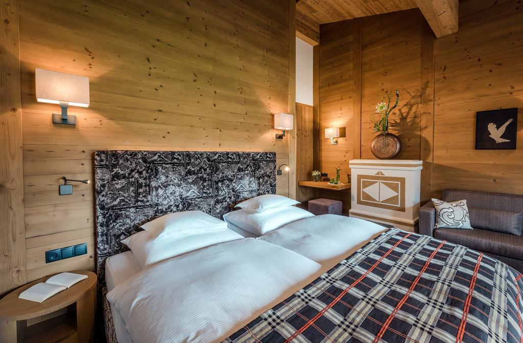 Hotel Auenhof เลคอัมอาร์ลแบร์ก ภายนอก รูปภาพ
