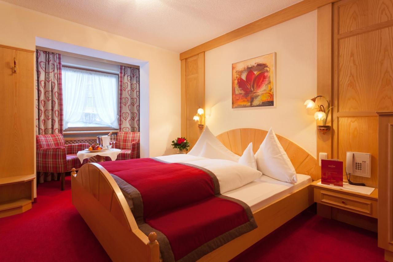Hotel Auenhof เลคอัมอาร์ลแบร์ก ภายนอก รูปภาพ